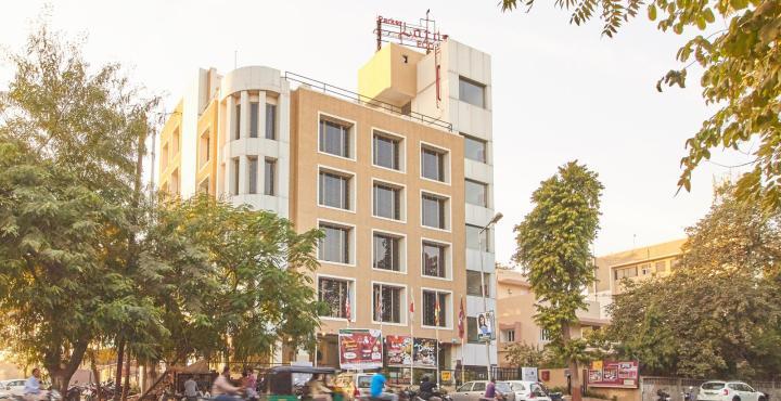 Treebo Trend Hotel Parker Ahmadábád Kültér fotó